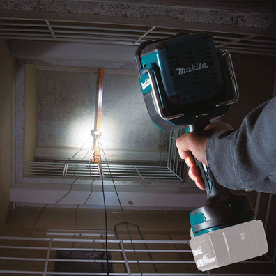 Makita DML812 Cordless LED Flash Light 1,250 Lumens 18V LXT® Li-Ion (Bare Tool Only)