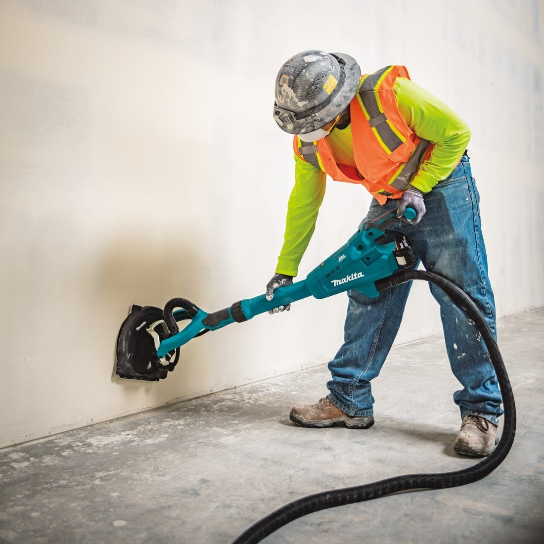 Makita DSL800Z Cordless Brushless Drywall Sander 225mm (8-7/8″) 18V LXT® Li-Ion (Bare Tool Only)